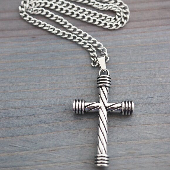 Cross Pendant Cuban Chain Necklace Silver Stainless Steel - Picture 2 of 3